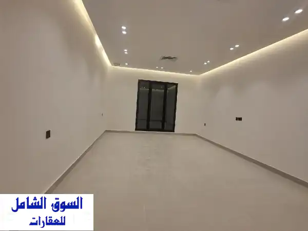 فرصة ذهبية: شهر 5 مجاني! شقة فاخرة جداً...