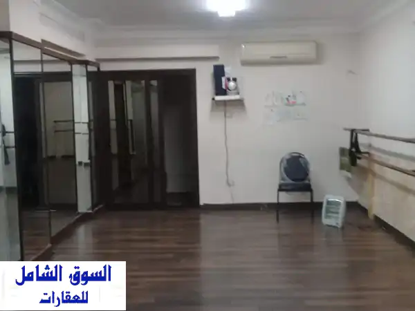 مدينة نصر شقة إيجار اداري 300 متر خلف مصر للطيران في عباس العقاد دور أول علوي سلم تشطيب سوبر لوكس 4 ...