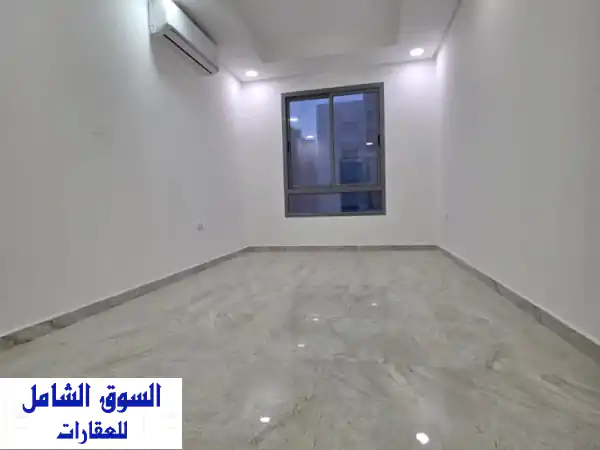 يوجد لدينا شقة للإيجار في الحد الجديد شامل...