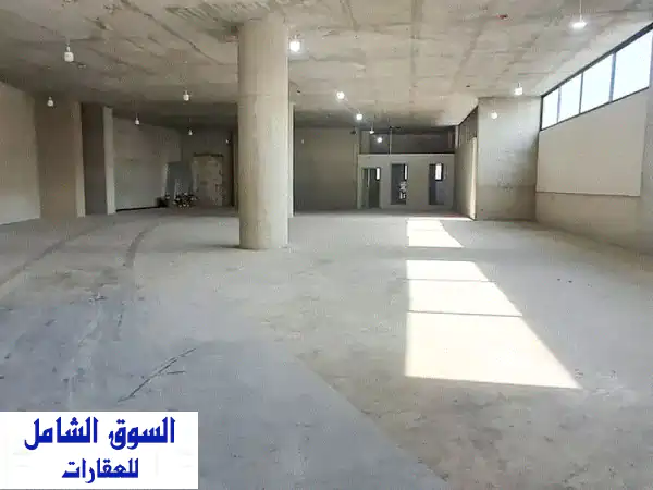 مستودع صناعي للإيجار في المكلس | 485 م² | موقع...