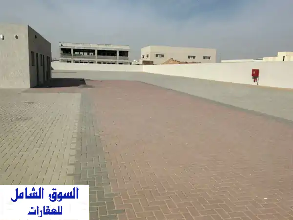 حوطة مميزة في منطقة الصجعة على شارع عام مباشر...