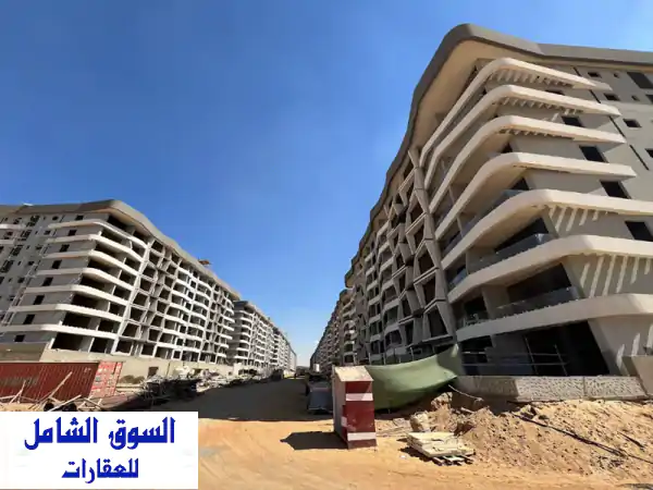 شقة للبيع العاصمة الإدارية: ميد تاون كوندو | دور أرضي بجاردن 130م | استلام فوري | 10% مقدم