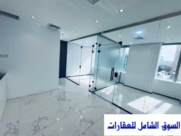 للإيجار مكتب فخم في منطقة الشرق مدينة الكويت....