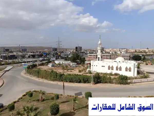 استثمر بذكاء: عمارة سوبر لوكس للبيع بالشيخ زايد 6 أكتوبر - موقع استثنائي أمام جامعة القاهرة | تمويل عقاري متاح