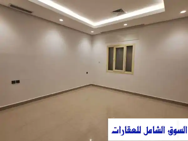 للإيجار دور اول في المنقف تشطيب سوبر ديلوكس الأحمدي