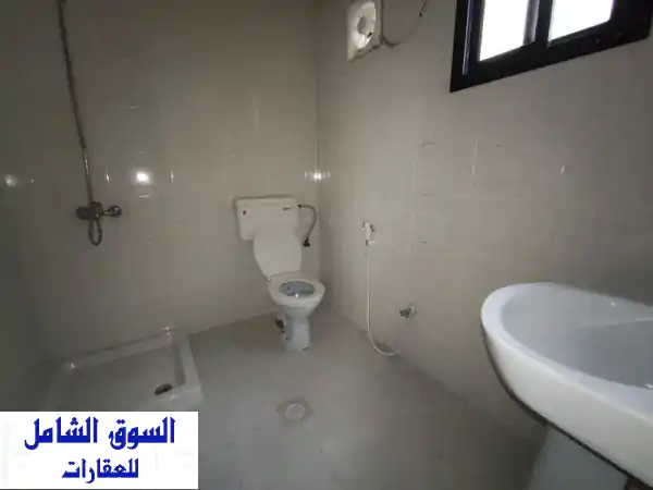 شقة تجارية/مكتب غير مفروش 3 غرف نوم وصالة في جد علي للإيجار. يمكن استخدامها أيضاً للسكن. 160 دينار ...