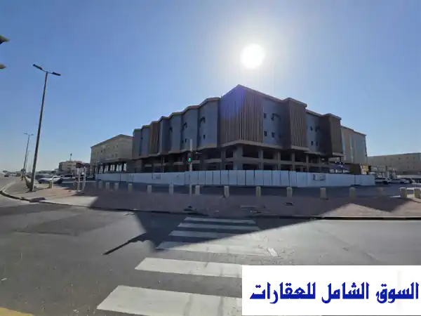 فرصة استثمارية ذهبية: مبنى سكني متكامل (غير...