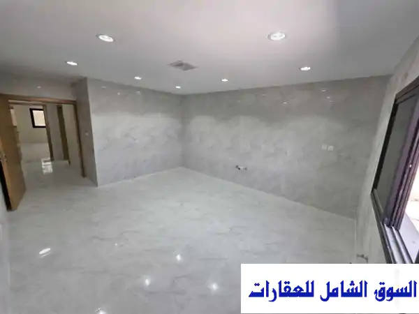 13 غرفة و2 مطبخ و8 حمامات مكاتب جديدة كلياً للإيجار السنوي بغرب النابية بالدمام في الدمام الشرقية