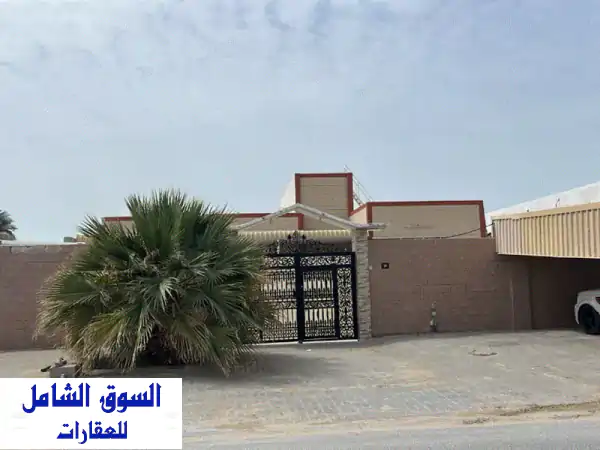 للبيع بيت في إمارة الشارقة منطقة الغافية مساحة...