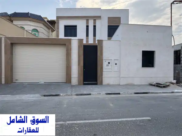 للبيع فيلا في المطار القديم
