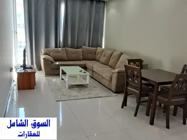 شقة مفروشة للإيجار مع إطلالة بحرية. قريبة جداً...