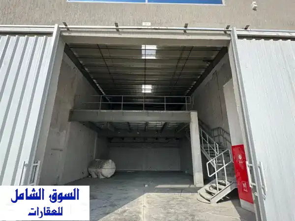 للإيجار مستودع في الجرف الصناعية 3 بموقع حيوي...