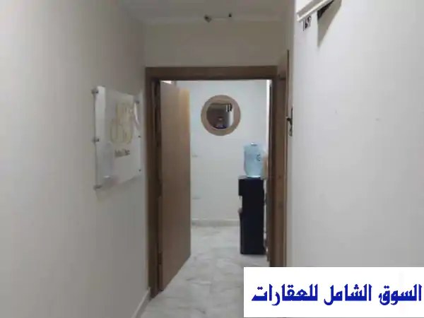عيادة مفروشة و مجهزة سوبر لوكس للإيجار في مدينة...