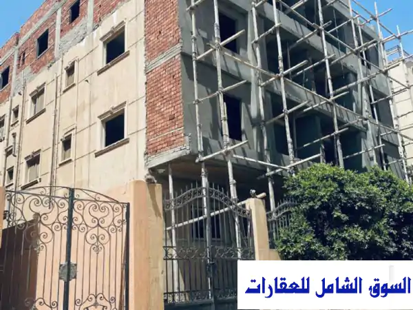 عمارة للبيع بالحي16 الشيخ زايد أرضي+3 أدوار كل دور...