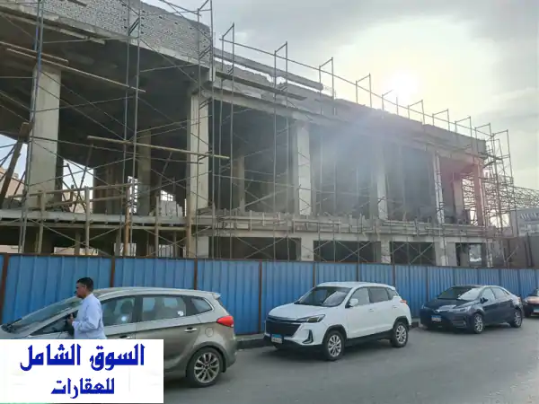 للإيجار محل تجاري في المرحلة الثانية قلب مول من...