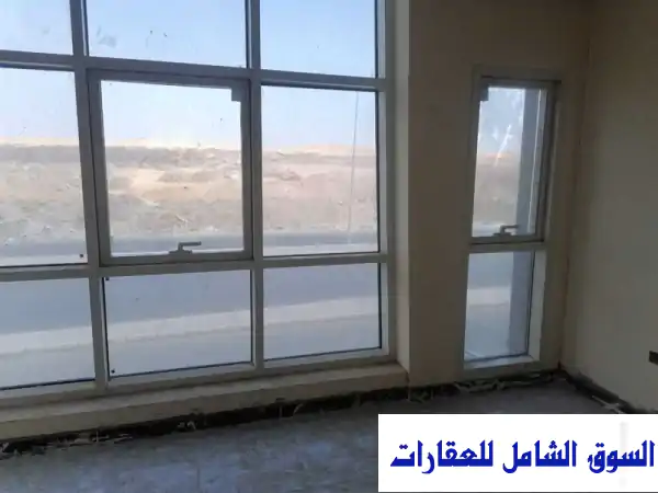عمارة للإيجار اول سكن الشيخ زايد الحي 16 على شارع...