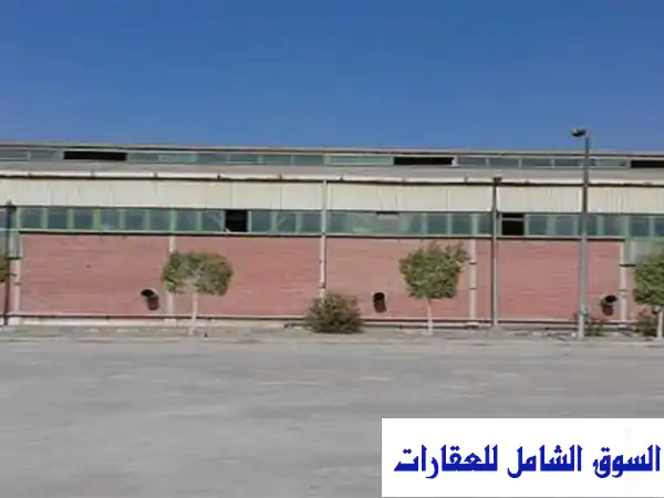 مصنع هندسي للإيجار800 متر بالسادات بة جملون 600...