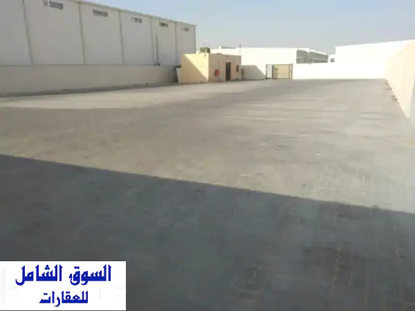 حوطة صناعية ضخمة للإيجار بالصناعية 18 الشارقة | 40,000...