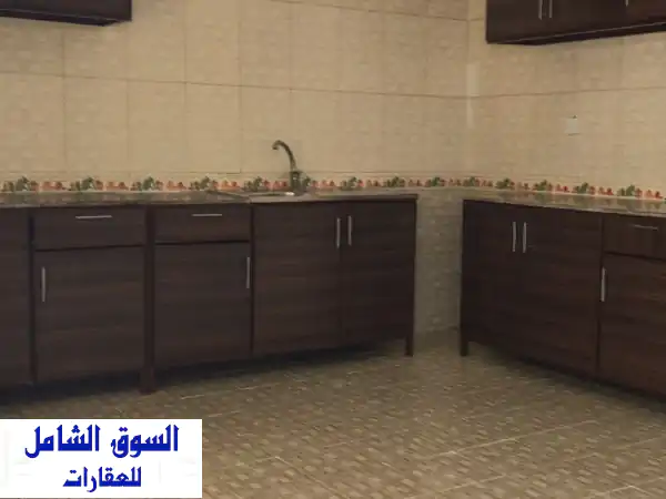 للبيع فلتين منفصلتين في أم صلال على كل فيلا على سند مساحة كل فيلا 420م 7 غرف وصالة ومجلس وملحق ...