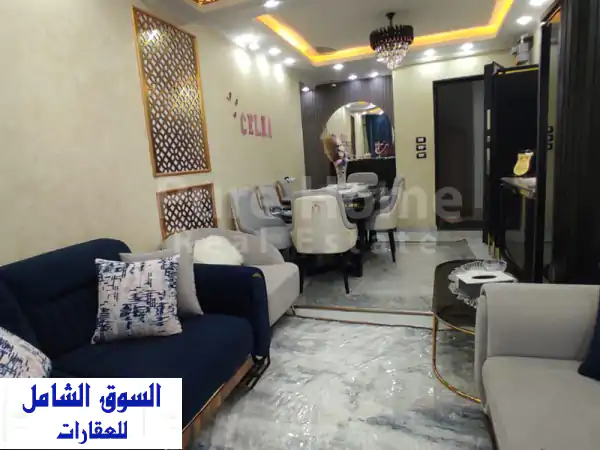 شقة فاخرة للبيع بسموحة، شارع الهيلتون - الإسكندرية...