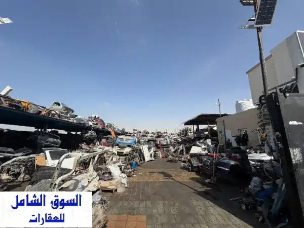 للبيع حوطة بمنطقة (الصجعة الصناعية) بموقع ممتاز بلوك (8) بلوك السكراب الحوطة تتكون من مكتب وغرفة ...