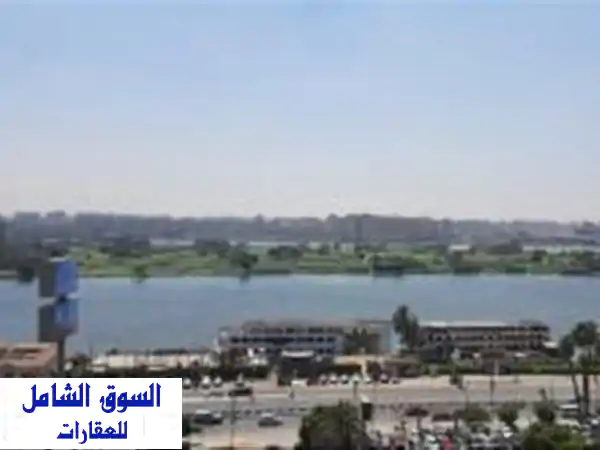 للايجار بكورنيش المعادى مكيف جميع الغرف فيو النيل