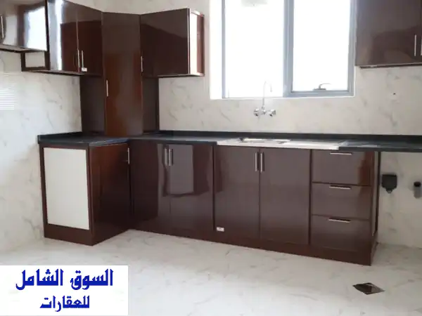 فرصة استثمارية في المويهات 3  عجمان بناية جديدة (أول ساكن) بتشطيب سوبر ديلوكس، موقع حيوي قريب من ...