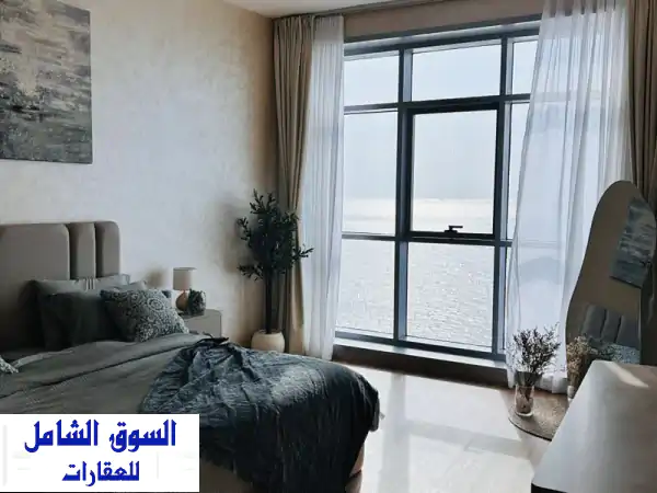 شقة غرفتين وصالة بتشطيب فندقي واطلالة بحرية...