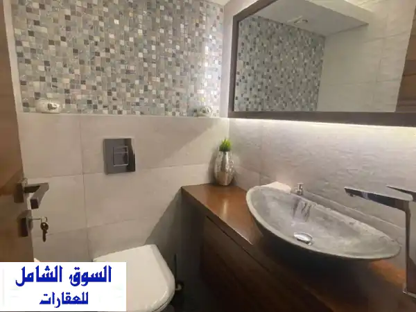 شقة للبيع كسروان مساحة 130م على سند موقف 3 نوم حمامان صالون صفره مطبخ فيو حلو كاشف السعر 150 ألف
