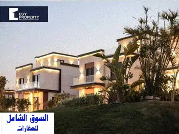 فيلا للبيع  بالتقسيط في ازار  التجمع الخامس متشطبه بالكامل