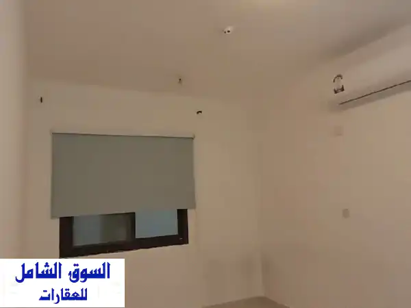 شقة عائلية راقية للإيجار في معيذر أم الدوم -...