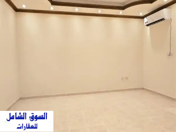 شقة جديدة وواسعة مكونة من غرفتي نوم للإيجار