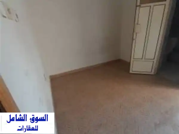 فرصة استثمارية بالرفاع: شقة تجارية/مكتبية للإيجار...