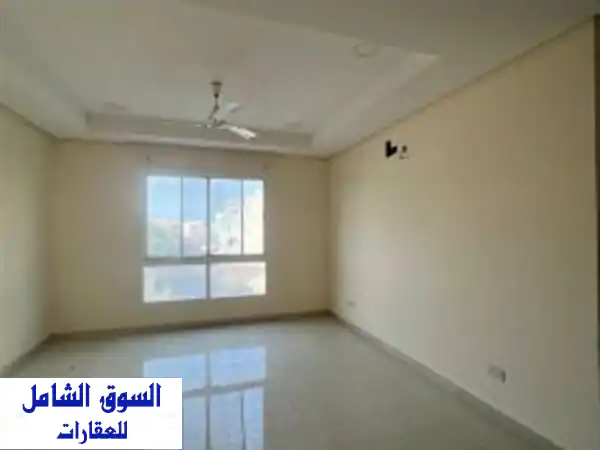 للايجار شقة واسعة وشبة يديده في جدعلي من ٣ غرف و...