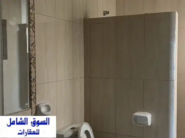 فرصة رائعة: شقة مفروشة فاخرة 3 غرف للإيجار في الرفاع أبو كوارة - مصعد، طابق أول، 300 دينار بحريني