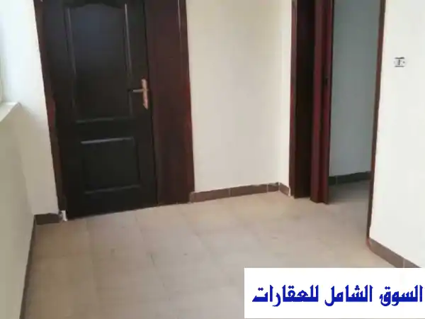 مقر إداري فاخر للإيجار برشدي، الإسكندرية | 128م دور أرضي بعمارات ضباط مصطفى كامل - موقع استراتيجي