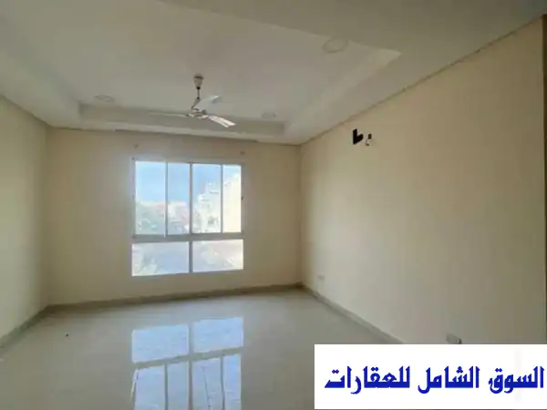 شقة فسيحة وشبه جديدة للإيجار في جدعلي الوسطى - 3 غرف...