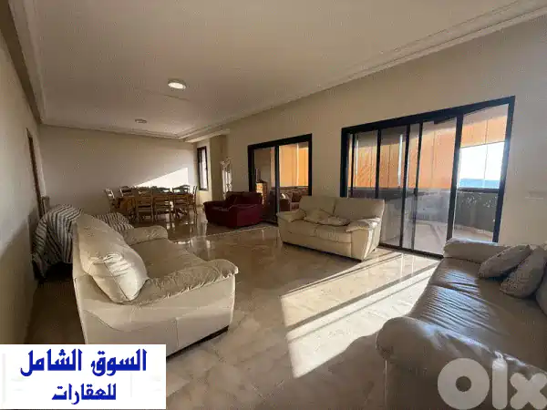 شقة للإيجار في مونتيفيردي: فسيحة، فاخرة، بموقع...