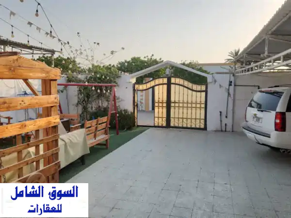 فرصة استثمارية ذهبية: بيتان زاوية للبيع في القادسية بموقع استراتيجي ودخل سنوي 100 ألف!