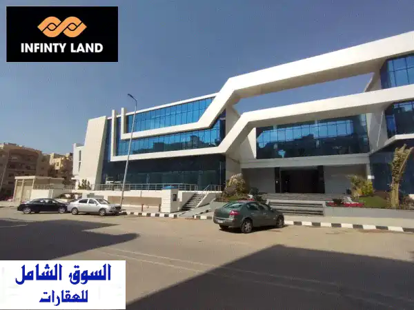 عيادة فاخرة للايجار 47م بأوزون مول التجمع الخامس...
