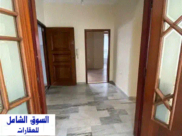 Apartment for rent in Mazraa