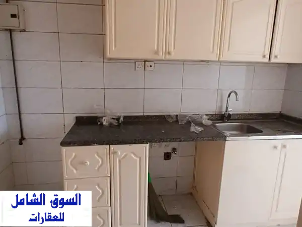 استوديو مميز للإيجار في المجاز 2 الشارقة | قرب مخرج...