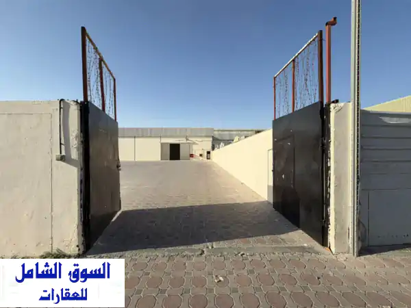 فرصة مميزة للإيجار في صناعيات الشارقة  الصناعية...