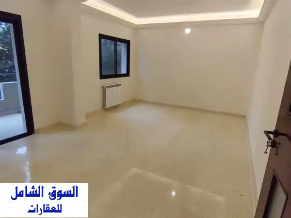 شقق للبيع في عين سعادة برايم: 3 وحدات سكنية بـ 5 غرف...