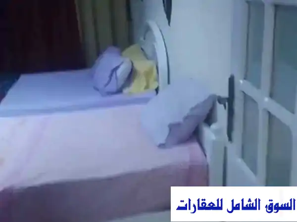 استوديو مفروش فاخر 50م للإيجار في رشدي الإسكندرية - سوبر لوكس ومكيف على شارع رئيسي