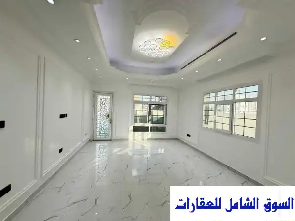 للإيجار فيلا مودرن أول ساكن مدينة شخبوط في أبو ظبي