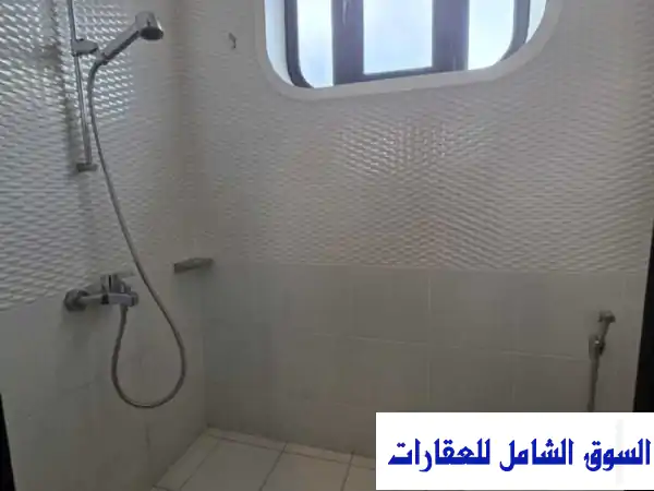 للإيجار في الجابرية وللوافدين فقط شقة مفروشة بالكامل تتكون من غرفة نوم مفروش حولي