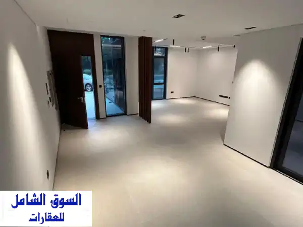 للإيجار فيلا فخمة بحصة المبارك: مسبح خاص، 4 غرف...