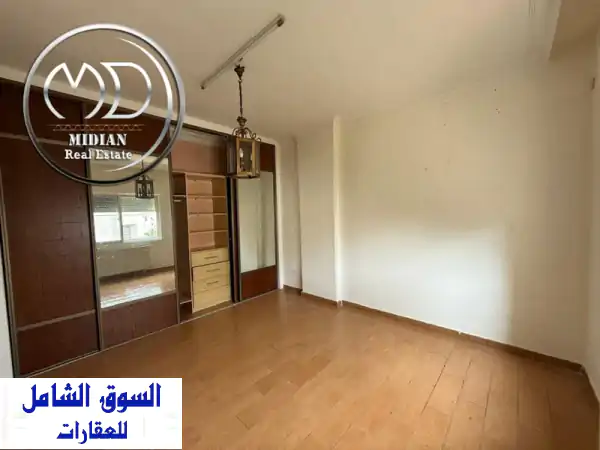 رقم الاعلان 8364 شقة فارغة للإيجار الدوار الرابع مساحة 175م طابق ثاني تشطيبات وديكورات سوبر ديلوكس ...