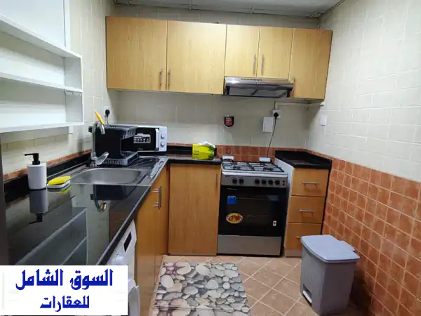 إيجار سنوي عجمان: غرفة وصالة مفروشة بالكامل بقرية الأميرة | جاهزة للسكن الفوري (29000 درهم)